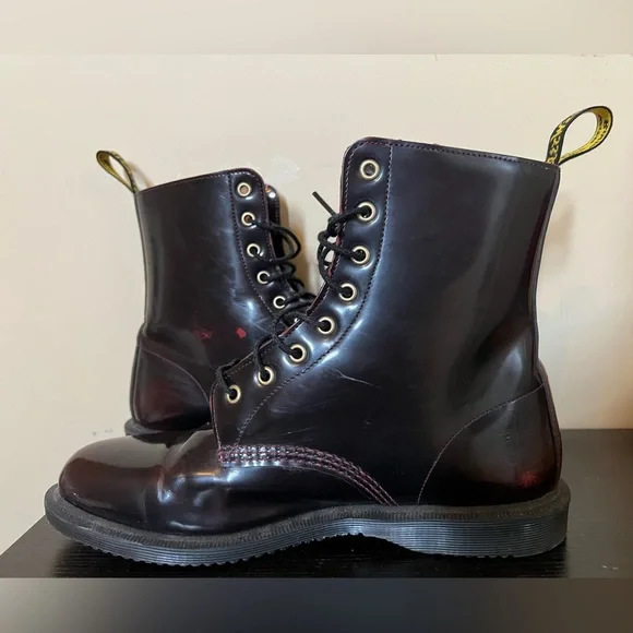 Dr. Martens | Elsham Lace-Up Boots in Cherry Red - Picture 7 of 9